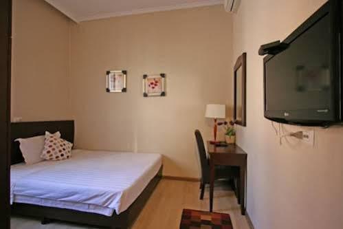 Apartment Verde Roma Apartment *